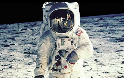 apollo_11_moon