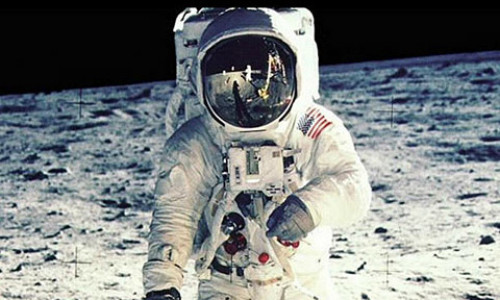 apollo_11_moon