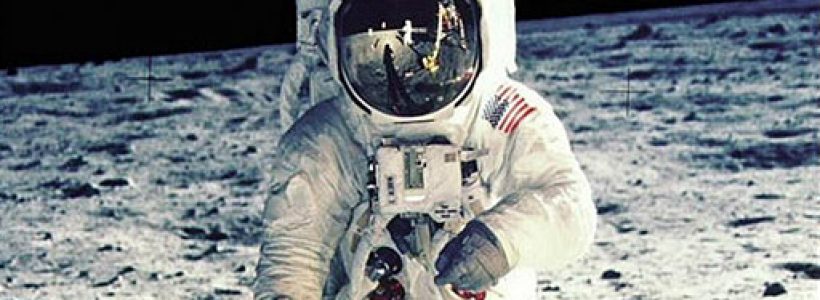 apollo_11_moon