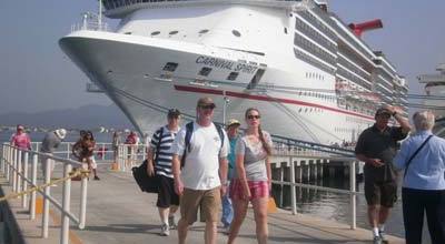 cruceros_y_turistas