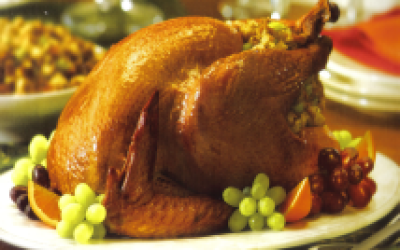 pavo_con_relleno_de_salchicha_y_pan_de_maiz