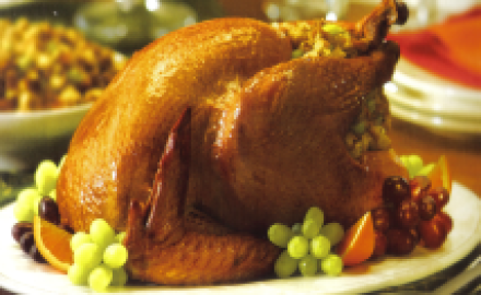 pavo_con_relleno_de_salchicha_y_pan_de_maiz