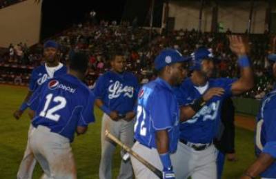 Licey-cada-vez-ms-cerca-del-tercer-lugar