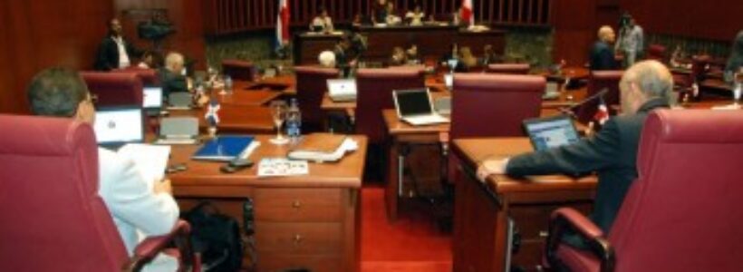 senado_aprobaria_de_urgencia_presupuesto_2013