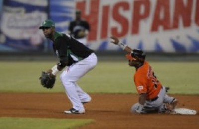 AlexValdez1-SM-300x180