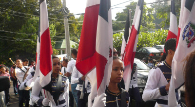 DESFILE_DEL_BICENTENARIO_NAC_DUARTE