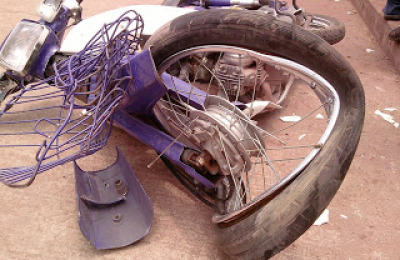 Motocicleta_involucrada_en_el_accidente_de_transito_en_villanuva