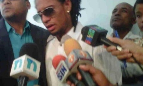 Vakero_llego_llorando_a_la_procuraduria