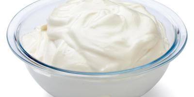 bowl-of-greek-yogurt