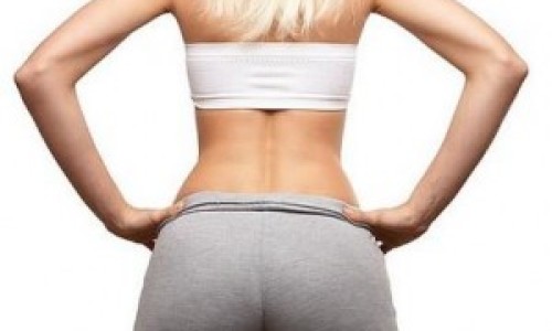 ejercicio-gimnasio-mujer-rubia-300x221