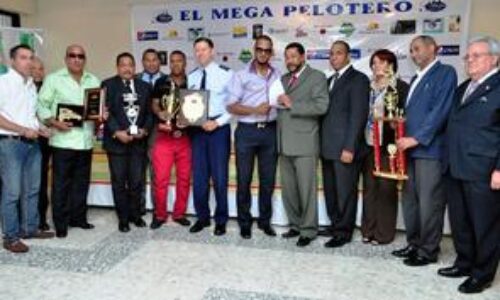 entrega_de_premios_a_los_mejores_peloteros_del_anio