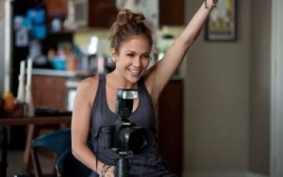 jlo3-300x202
