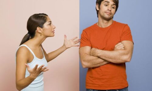 mujer_reganando_hombre