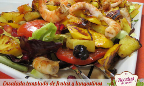 ensalada-templada-de-frutas-y-langostinos