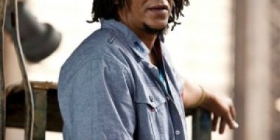 tego-calderon-e1314905300983-300x300