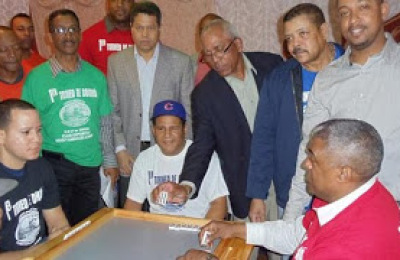 torneo_de_DOMINO_puertoplatenos_en_NY