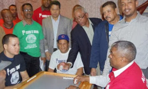 torneo_de_DOMINO_puertoplatenos_en_NY