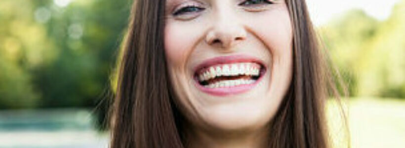 130311120525_smile_teeth_304x171_spl