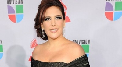 174619_moda.grammy.angelica.vale_.1040lg111110_principal