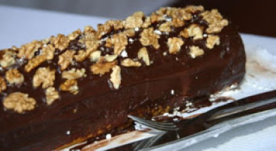 Postre-Arrollado-helado-chocolate