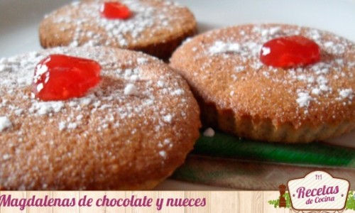 magdalenas-de-cocolate-y-nueces