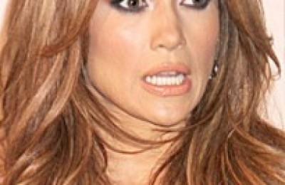 Jennifer-Lopez--205x300