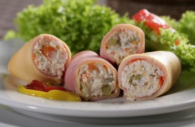 Rollos-jamon-aguacate
