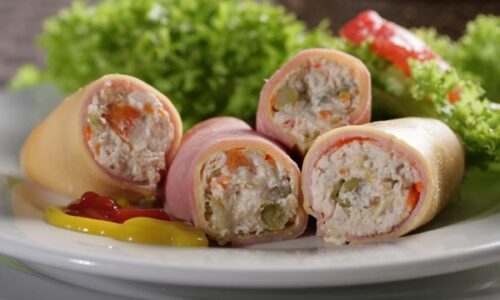 Rollos-jamon-aguacate