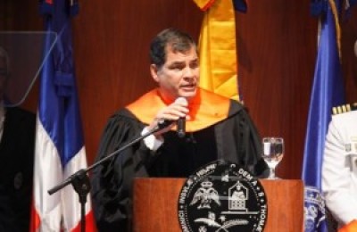 correa_en_uasd-9f076cdecf54a30ee142726016c44c13-300x200