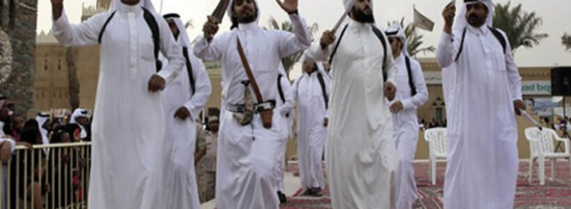 deportan_tres_hombres_por_ser_buen_mozos_en_ArabiaSaudita