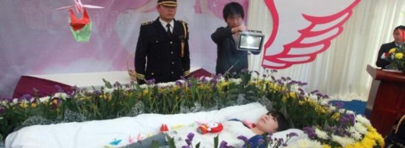 size1_56839_estudiantefuneral
