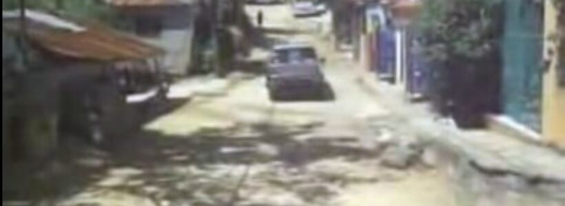 QUEJAS_EN_las_caobas_por_el_mal_estado_de_sus_calles