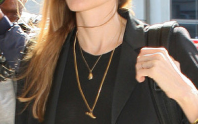 rs_293x473-130327171954-634.2jolie.ls.32713