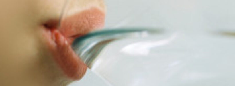 130613172556_tomando_agua_224x280_spl