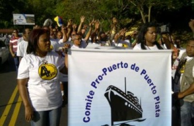 Cientos-de-personas-marchan-en-reclamo-de-la-ampliacin-de-la-autova_1