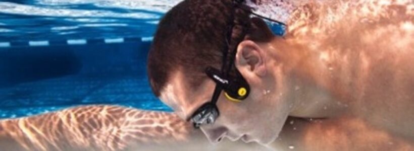 Gafas-para-natacin-con-MP3-y-auriculares