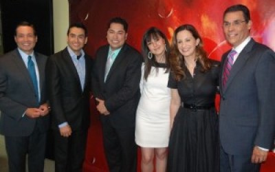 Pacha-en-Telemundo--300x197