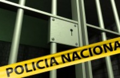 0_a_policia_carcel_210_120