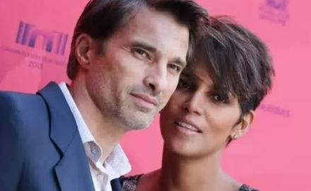 Halle_Berry_se_casa