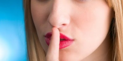 Mujer_silenciotyui54t3545u6i7