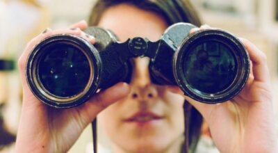 binoculars-660x350