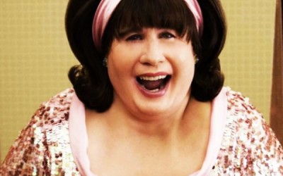 john-travolta-2012-travesti-previo-619x346
