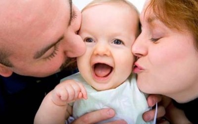 size1_9214_baby-mother-father_1