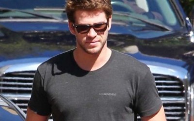 liam-hemsworth-sp-092713