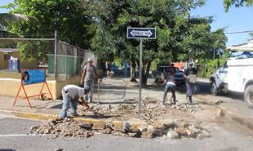 arreglo_de_acera_en_el_batey