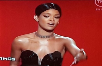 Rihanna_en_tubi