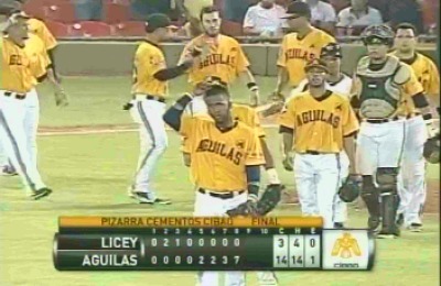 aguilas_aplastan_licey2