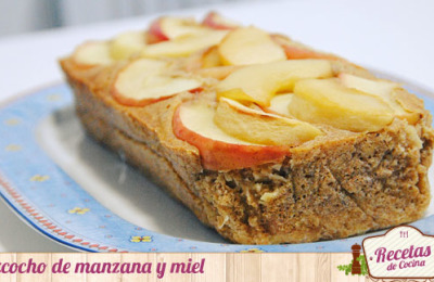 bizcocho-de-manzana-y-miel