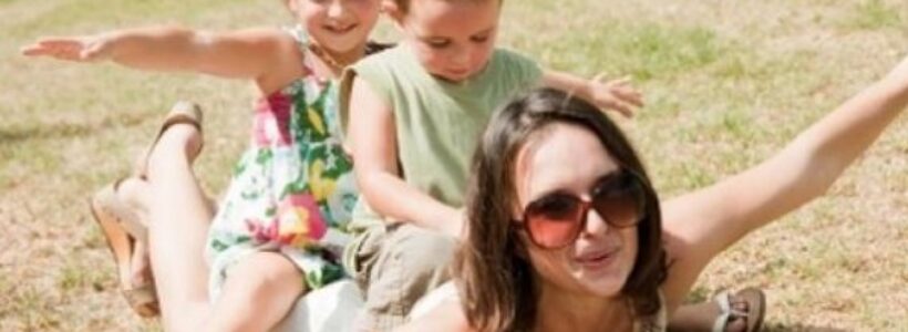 size1_14657_momandkids
