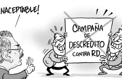 DANILO_LE_CONTESTA_A_ENEMIGO_DEL_PAIS